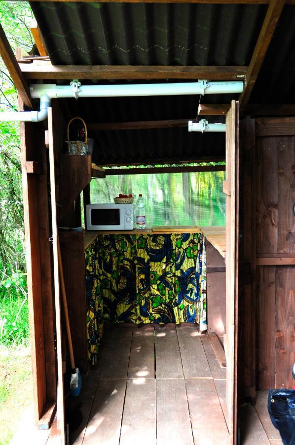 Guillerin Caravan And Glamping Sornac Екстер'єр фото
